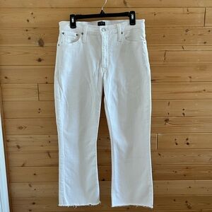 Women’s JC crew mid rise, flare, crop white denim jeans , sz 30